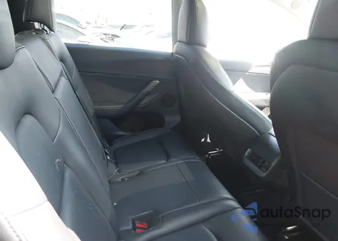 2022 Tesla Model Y Long Range Dual Motor All-Wheel Drive из США, поврежденный, VIN 7SAYGAEE7NF550199